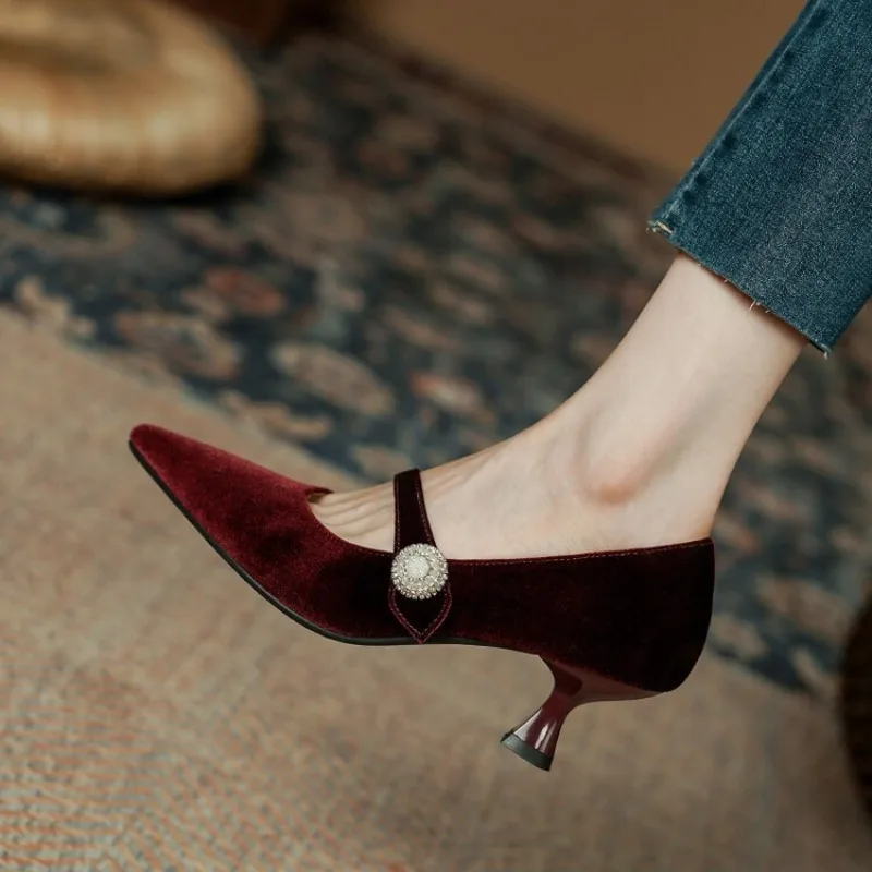 Women'S Shoes - Wine Red Pointed Toe Mary Jane